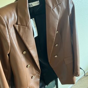 Summer clean up! Hoping to find a new home for my winter/fall clothes.